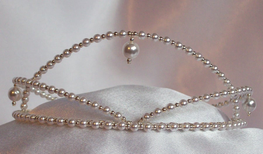 White bead Silver Tiara