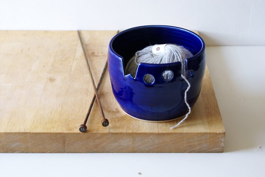 Seconds sale - Wool yarn bowl glazed in ocean blue