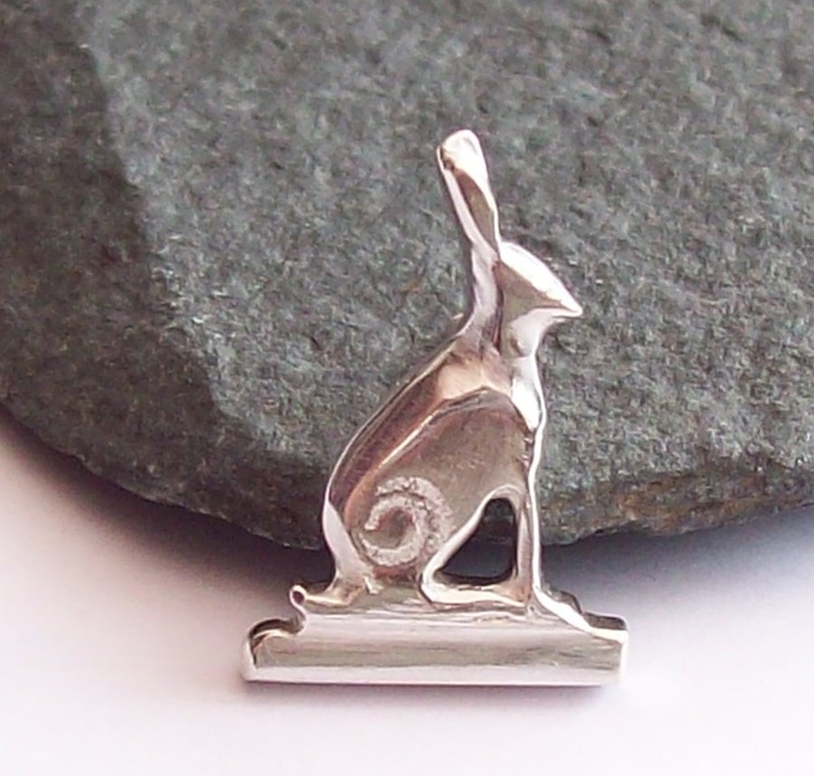 Silver Sitting Hare Brooch Pin Solid Sterling Silver 925 Handmade Jewellery