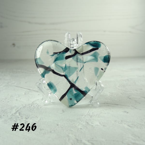 Blue black white heart fused glass pocket hug with stand 5x4.5cm (246)