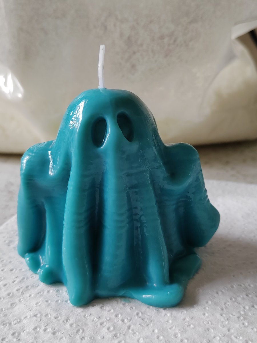 Ghost Scented Candle Cute Little Ghost 100 % Vegan Soy Wax