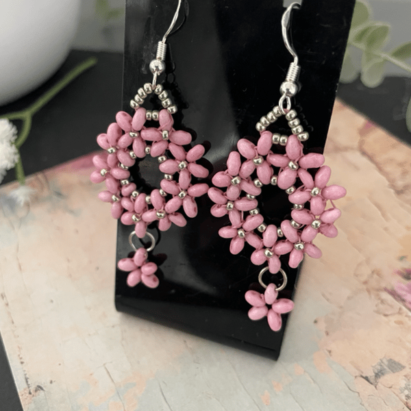 Earrings Pretty Pink glass beaded daisy design dangle hoop handcrafted earrings 