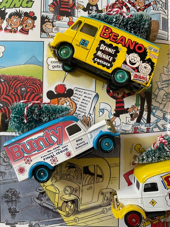 Vintage BUNTY blue roof CHRISTMAS decoration, collectable die cast vehicles 
