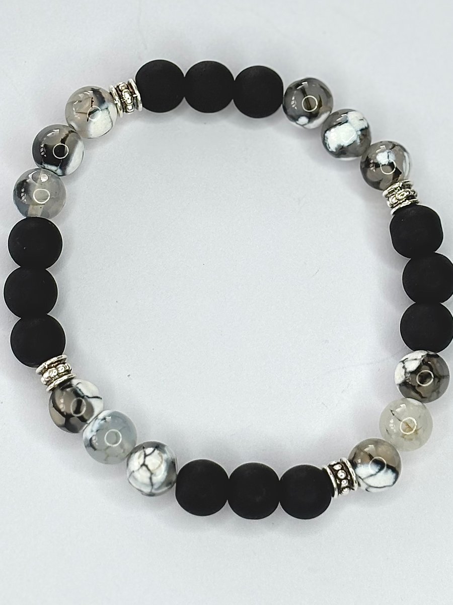 Striking Monochrome Unisex Stretch Bracelet