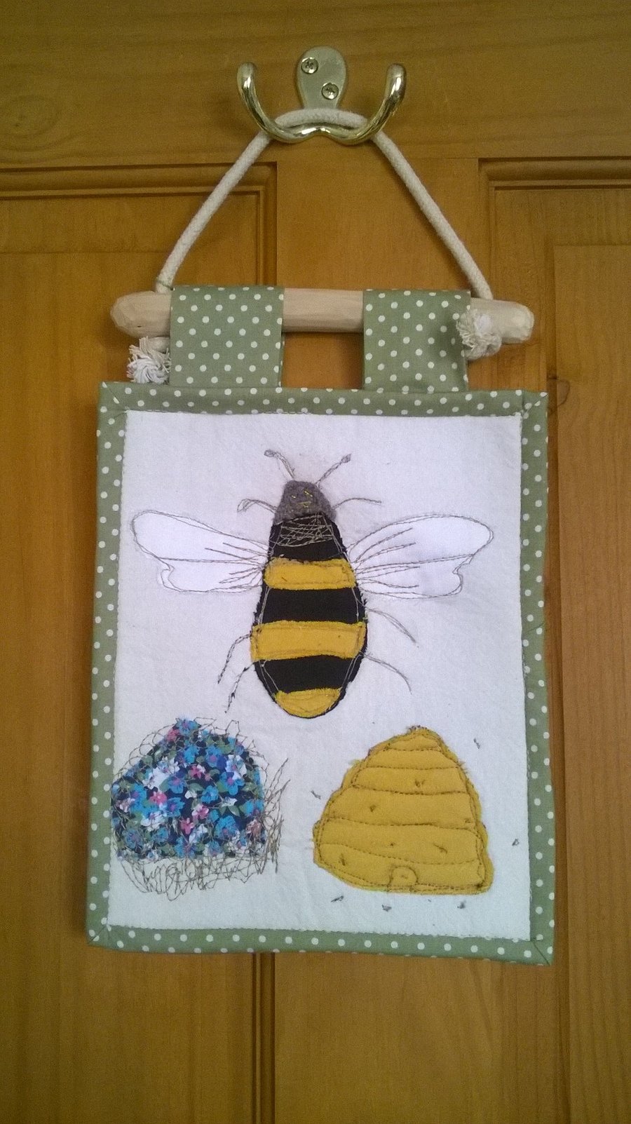 Wall or Door Hanging Mini Quilt  Bee 