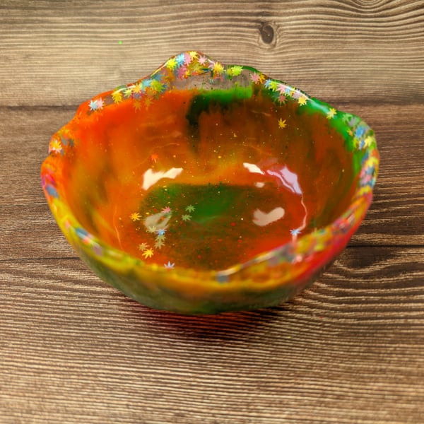 Fiesta Textured Resin Bowl – Hand-crafted one-off