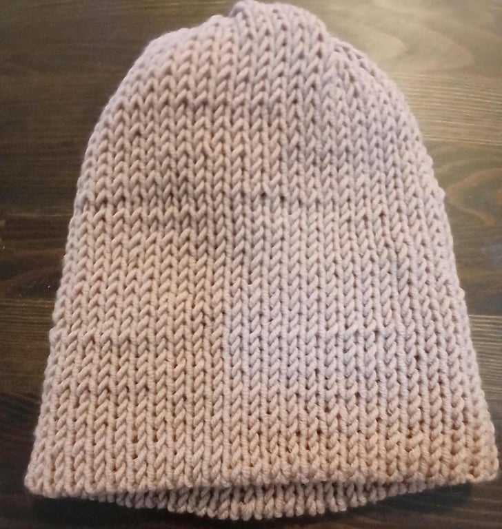 unisex adult cashmere and merino hand knitted pink beanie