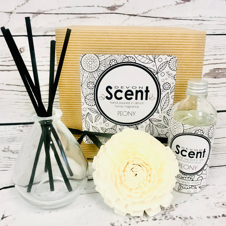 Peony Floral Willow Glass Reed Diffuser Gift Set 