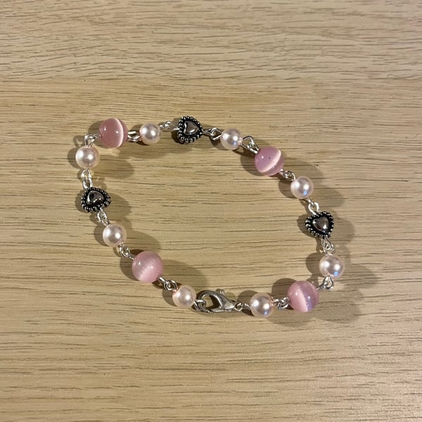 Beaded heart bracelet