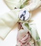 Pigeon brooch - Image 8