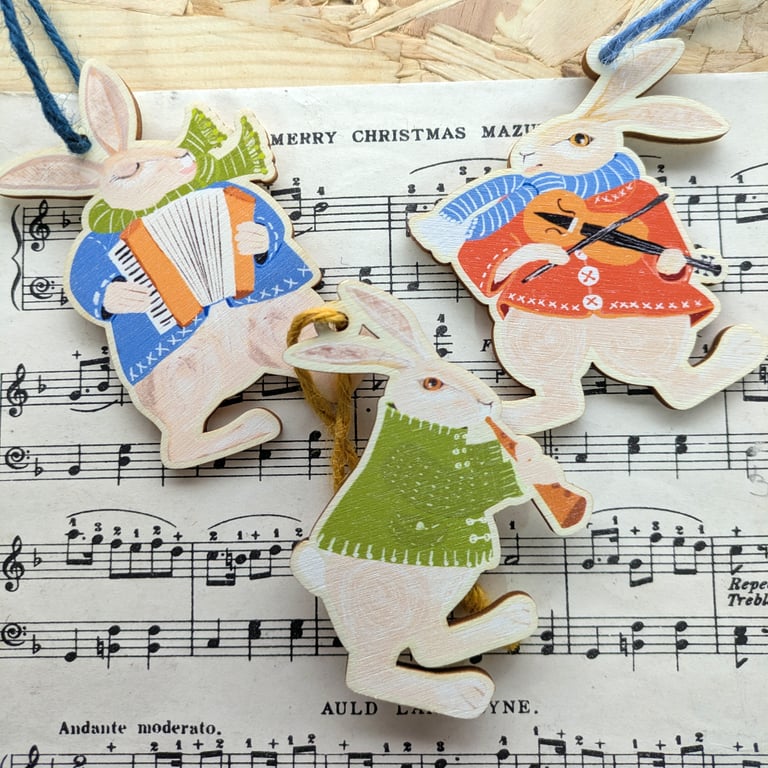 Wooden Hare Christmas Decorations with FREE Christmas Cards