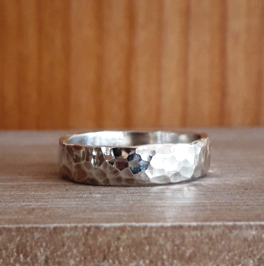 Wedding ring size V hammered solid sterling silver hallmarked , unisex ring