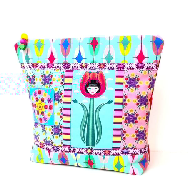 Handmade Patchwork Zipper Pouch, Tulip Girl Project Bag