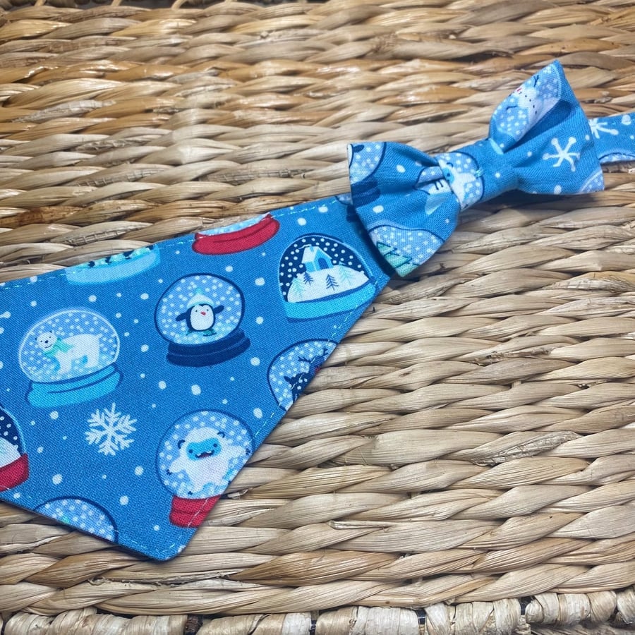  Dog or Bandana & Bow Set.  Neck Size 10 to 12 inches. 26 to 31 cm.