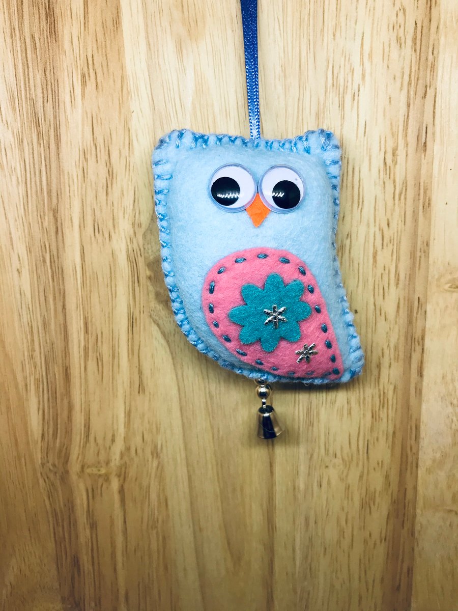  Felt Blue Owl. (497)