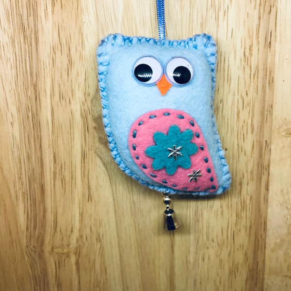  Felt Blue Owl. (497)