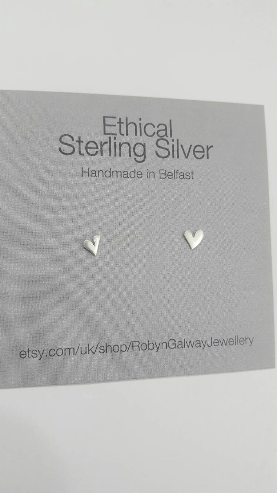 Very Small Simple Heart Earrings, Geometric Earrings, Hypoallergenic, Tiny Studs