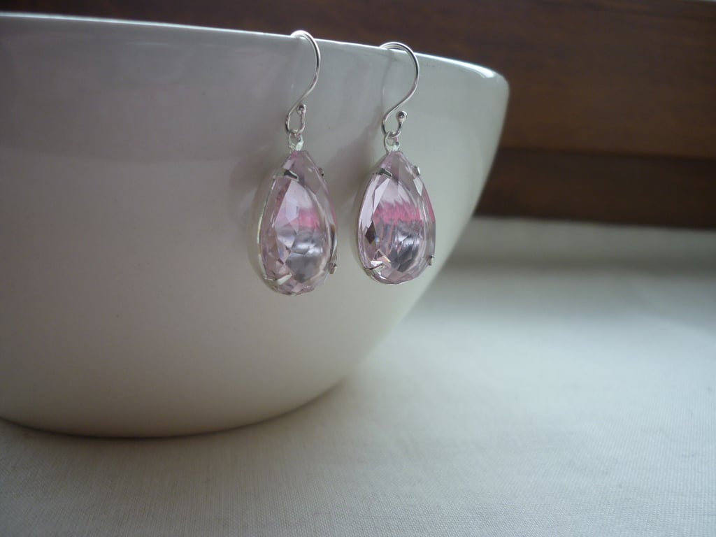 SHEER PINK AND SILVER RHINESTONE EARRINGS.  1094