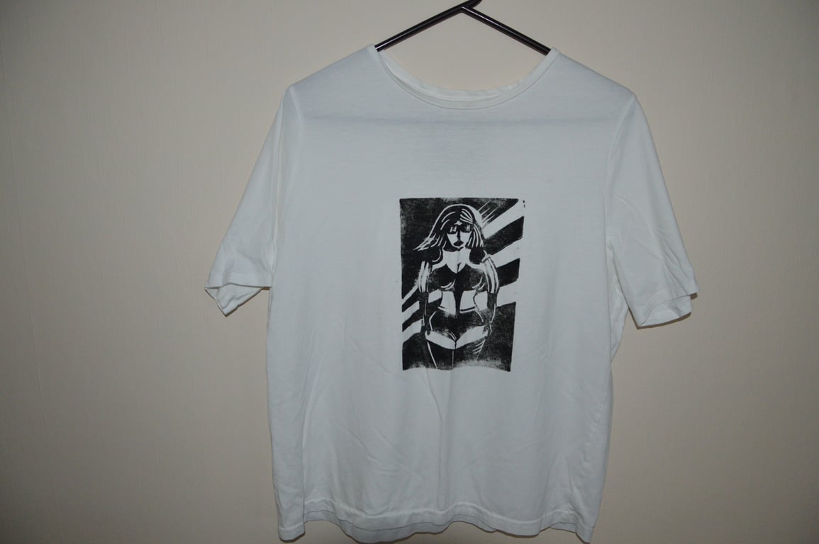 T Shirt printed in anime style