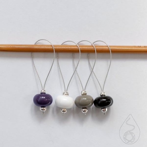 Lampwork Stitch Markers - Ace Pride