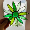 Stained Glass Daisy Suncatcher Handmade Hanging Decoration - Green