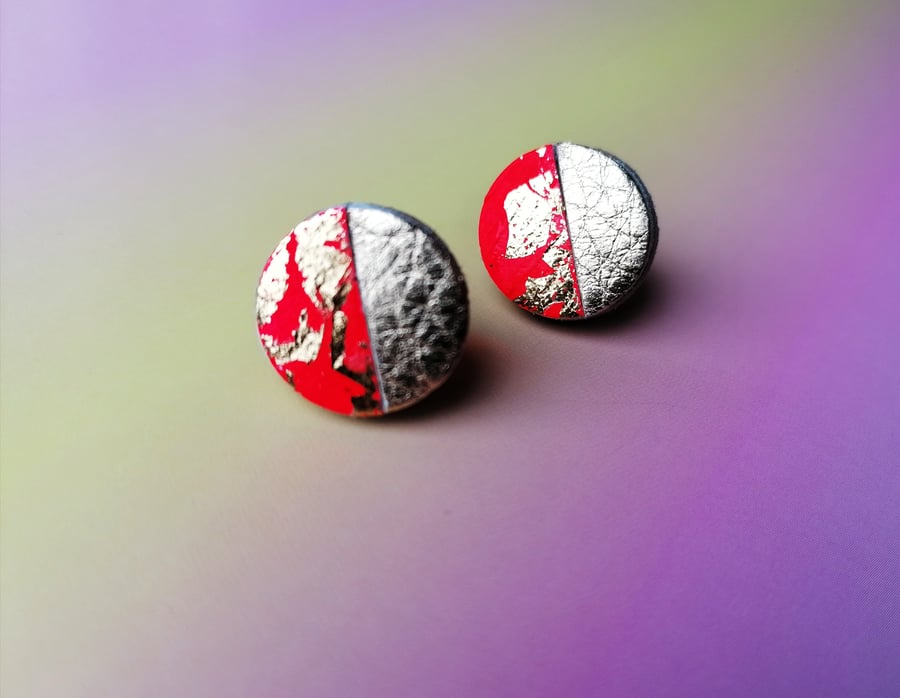 Dual Colour Round Studs - Rio Red & Gold
