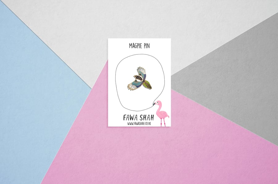 Magpie pin - Hard Enamel Pin - Jewellery