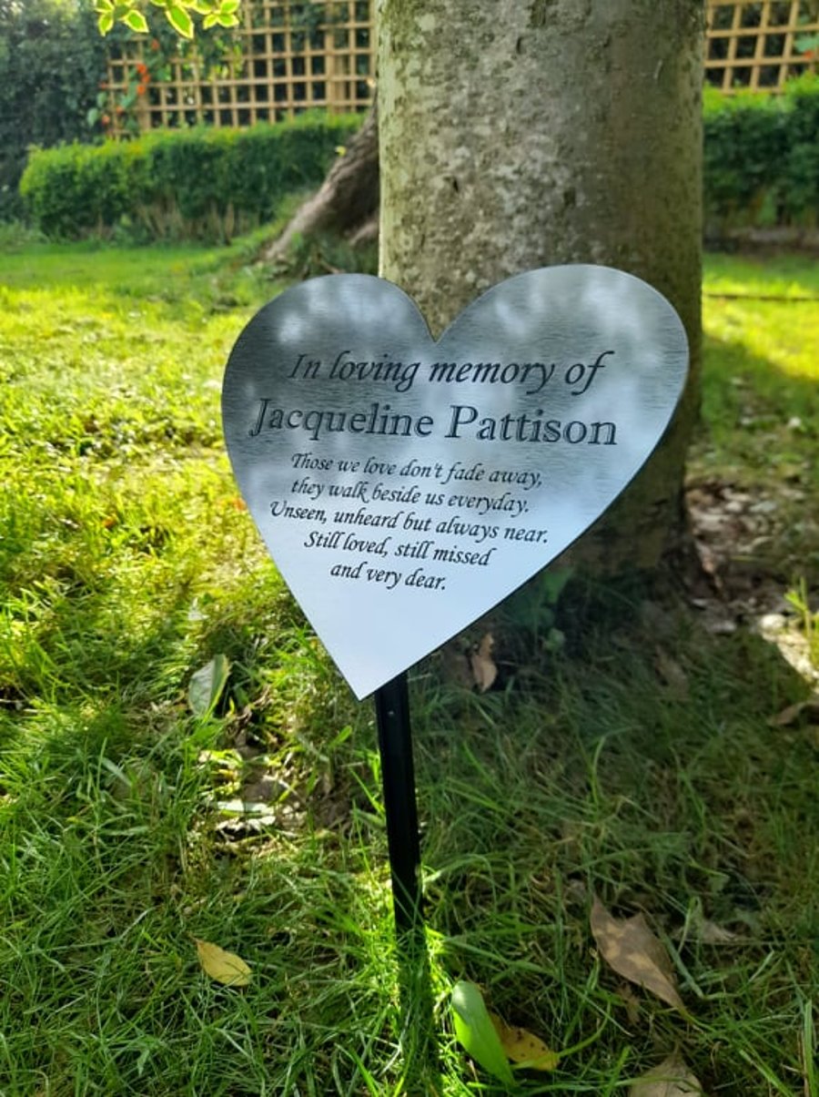 Memorial Grave Plaque Temporary Grave Marker Heart Grave Remembrance ornament 