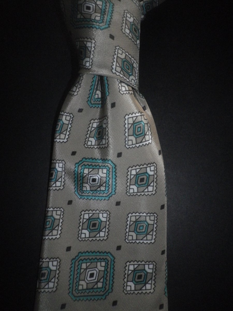 Green motifs on taupe, soft handle 9cm blade classic tie free shipping, 