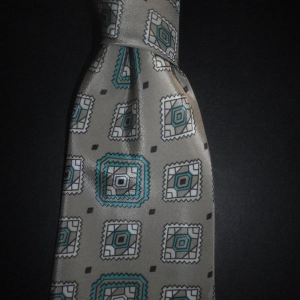 Green motifs on taupe, soft handle 9cm blade classic tie free shipping, 