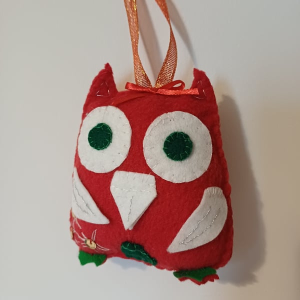 Red felt hanging owl decoration
