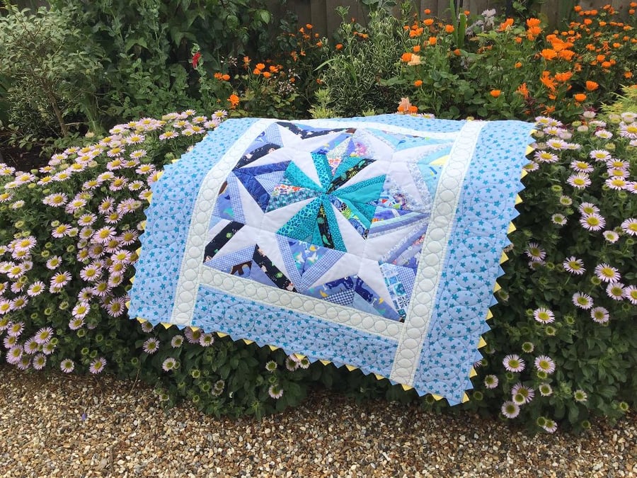 Star patchwork quilt