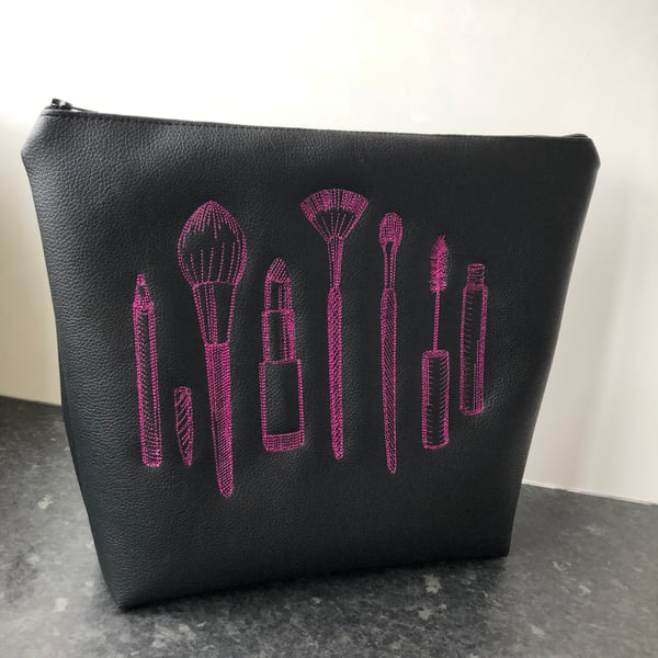 Embroidered Makeup Bag