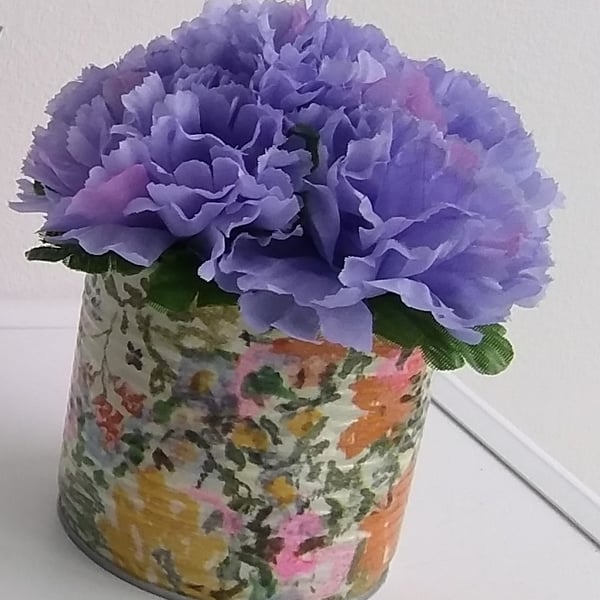 Handmade Floral Tin with Lilac Carnations