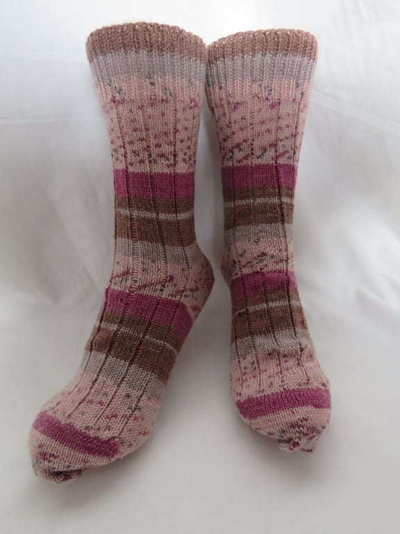 Hand-cranked Knitted Ribbed Wool Socks Size 8 to 9