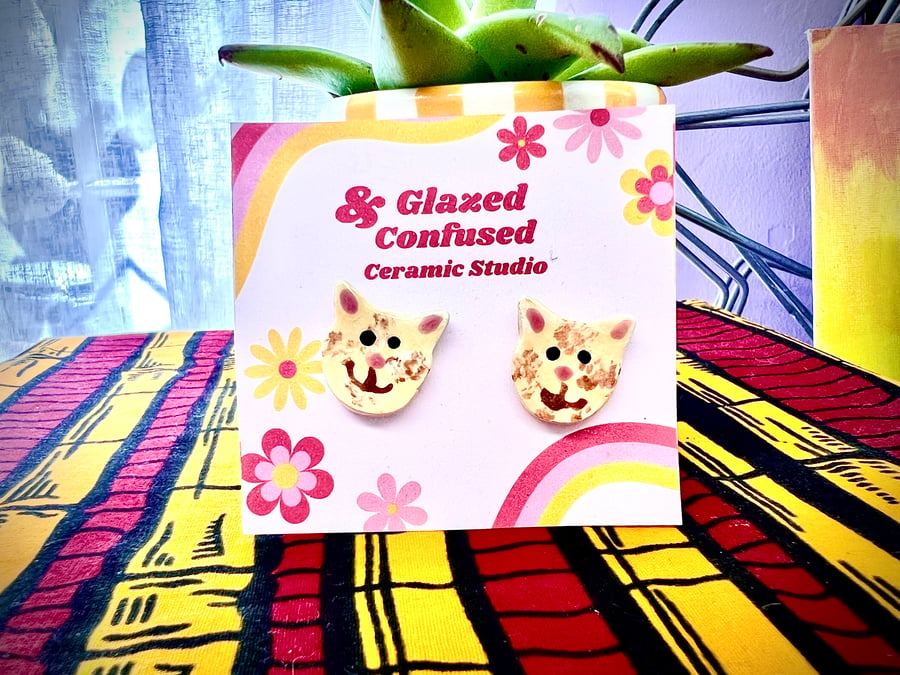 Handmade MEOW cat stud Earrings