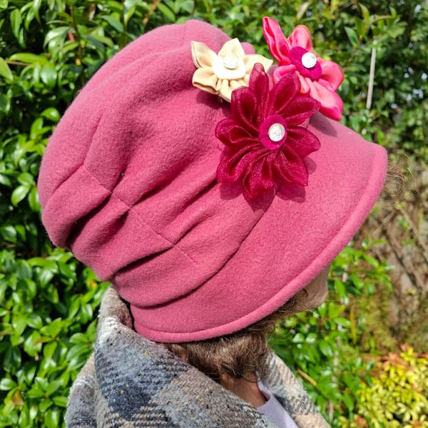 Winter Fleece Vintage Style Ladies Cloche Hat