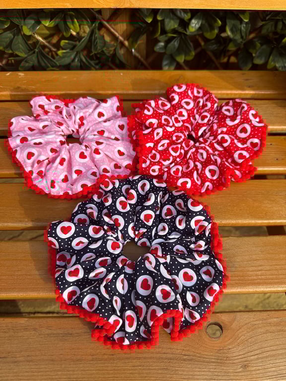 XXL Scrunchies, Heart Print Scrunchies with PomPom Lace, Gifts for her