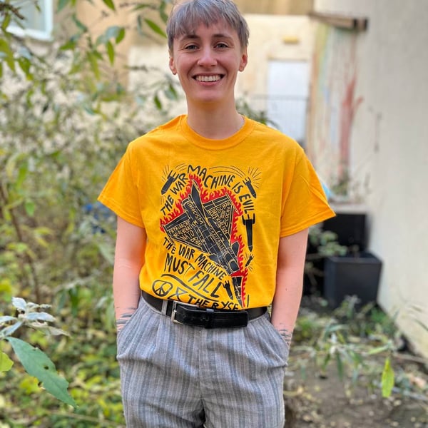 The War Machine Must Fall! - Small T-shirts!