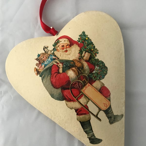 Decorated Christmas Metal Hanging Heart Decoration Vintage Santa Unusual