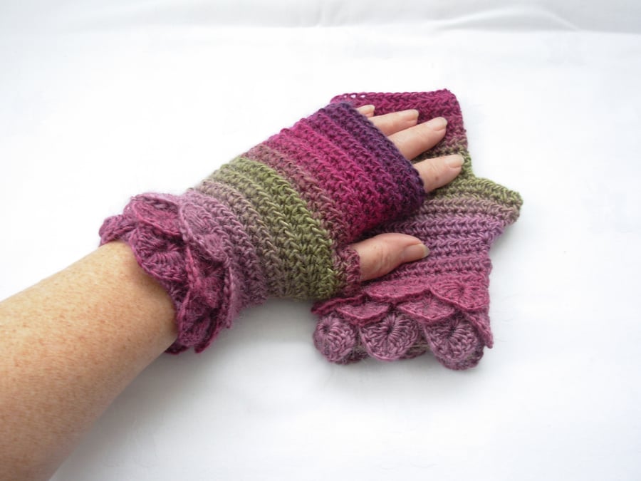 Hand Crochet Fingerless Mitts  Wrist Warmers Adults