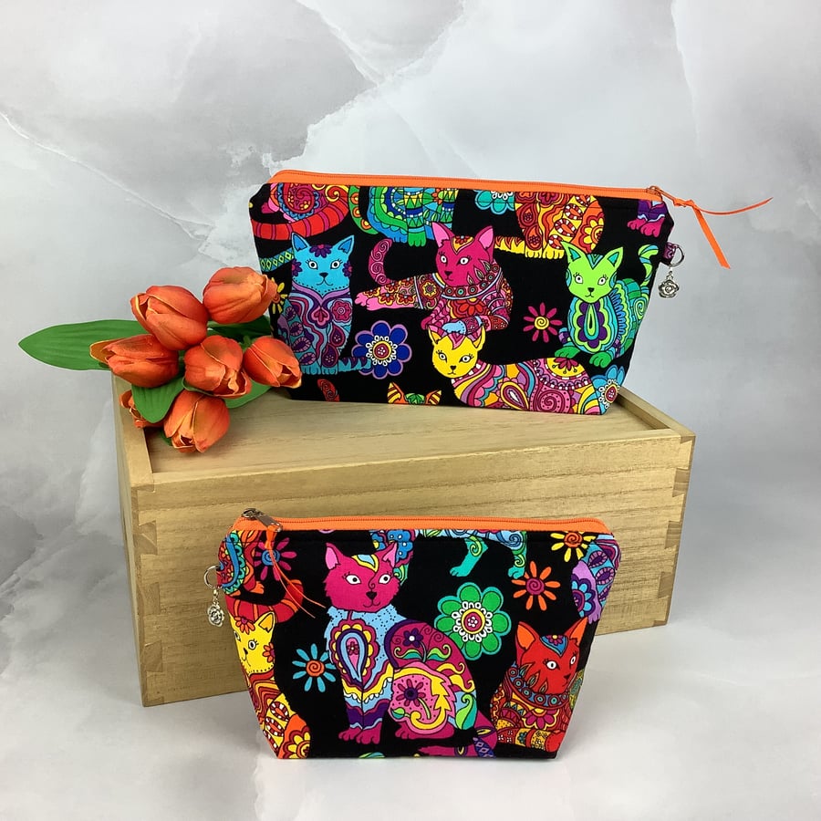 Cats zip bag, Hippy cats makeup bag, 2 size options, Handmade