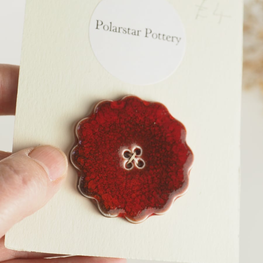 Feature button - Large red flower - Porcelain