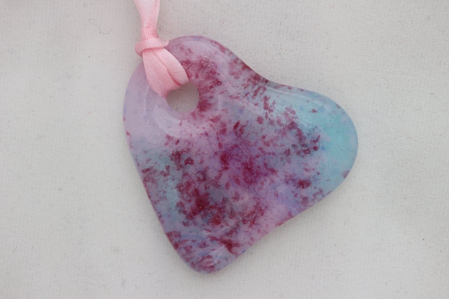 Handmade cast glass pendant - Heart of glass - Perfectly pretty