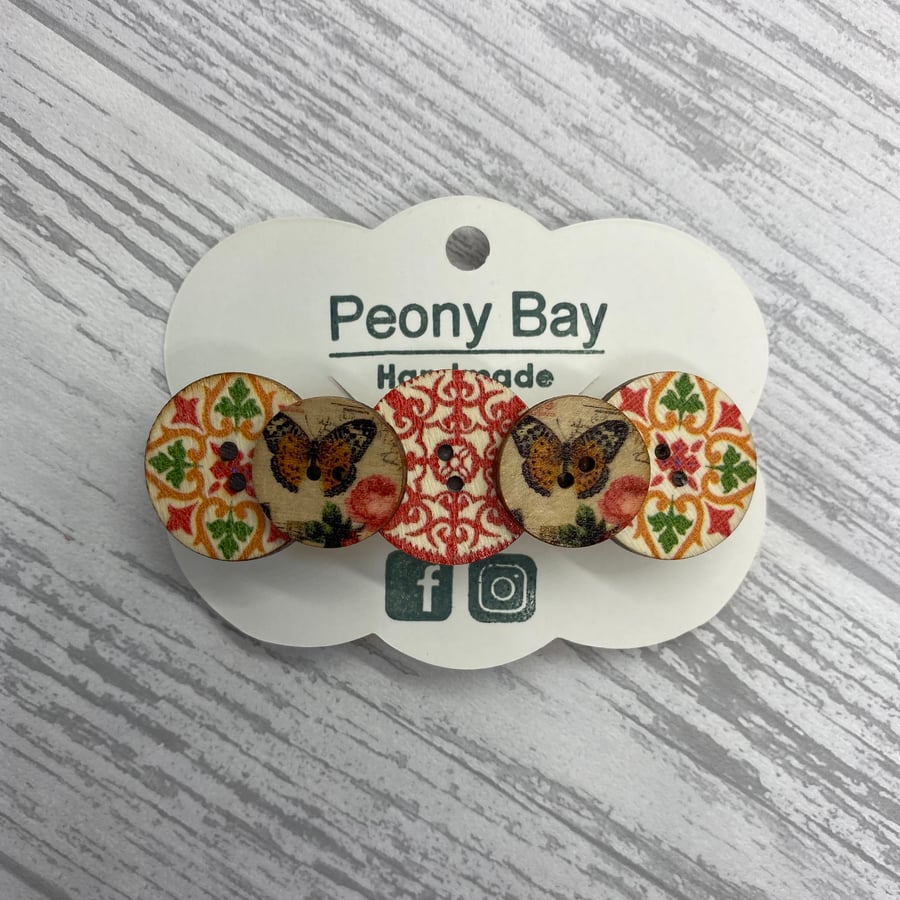 Women’s button barrette hair clip in red and orange 