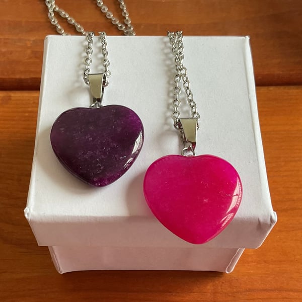 Gemstone heart pendant necklace 