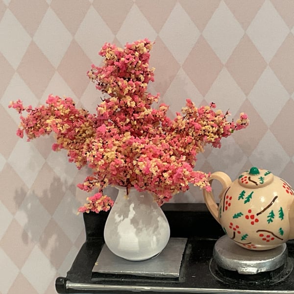Dolls house vase and flowers 12th scale miniature decor