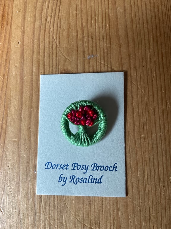Dorset Posy Brooch, Pale Green with Red Flowers, P19