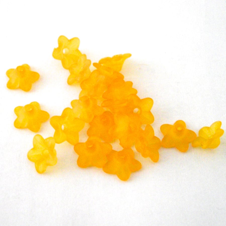 20 x 10mm Orange Lucite Flower Beads