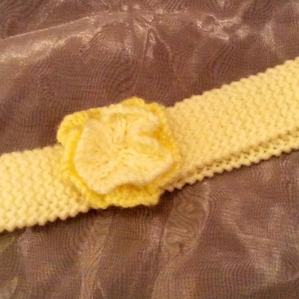 Girls knitted flower head band